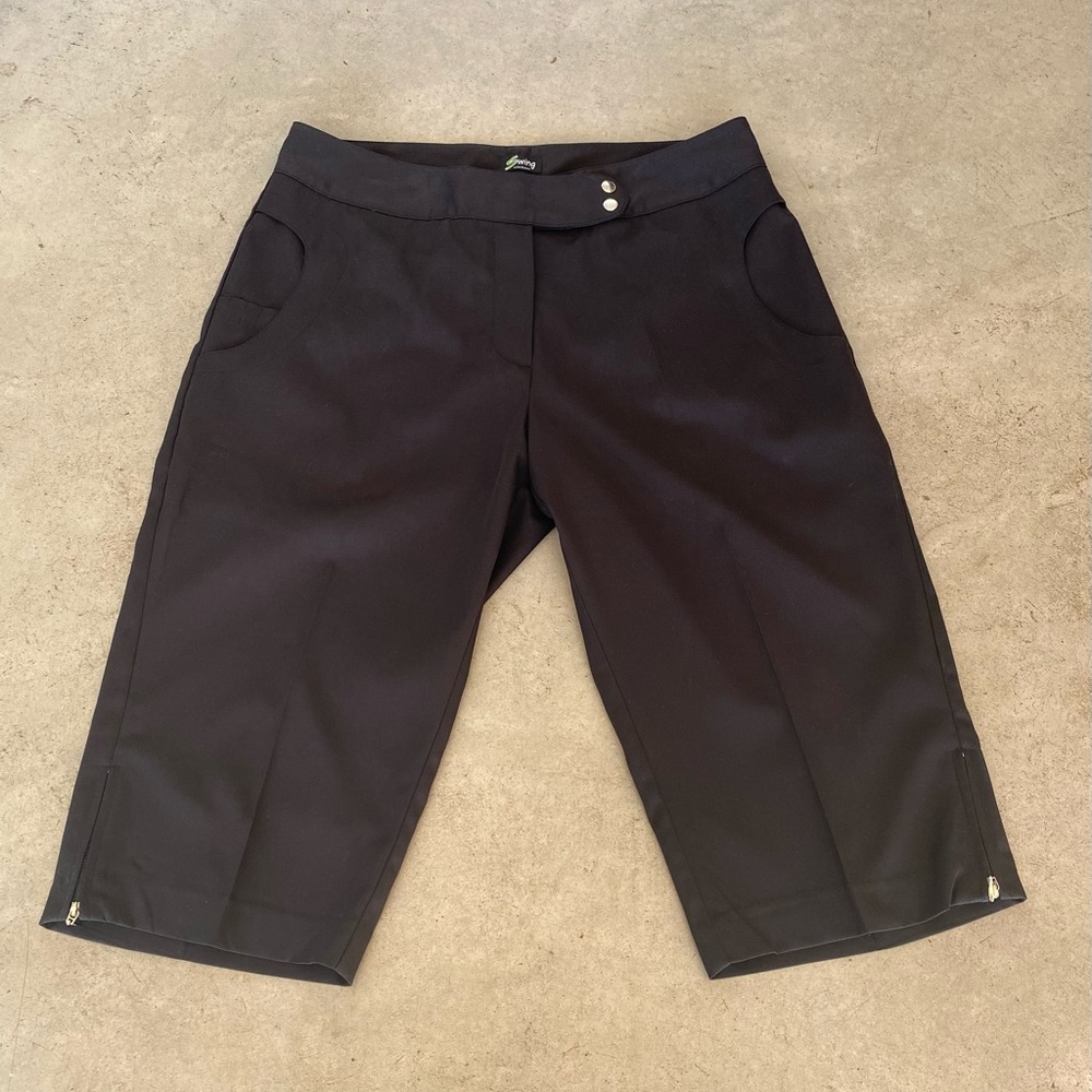 Bette & Court Swing Tanya Fit BLACK Golf Shorts / Capris Size 10